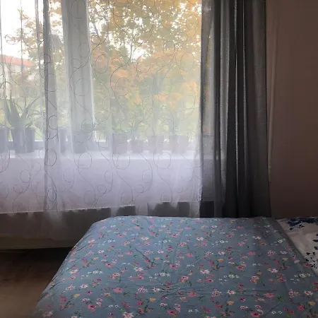 Kvartira *